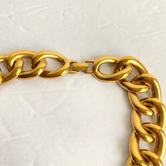 Vintage Napier Necklace Chunky Chain Link Gold Plated Mob Wife 16” Maximalist - Picture 5 of 9